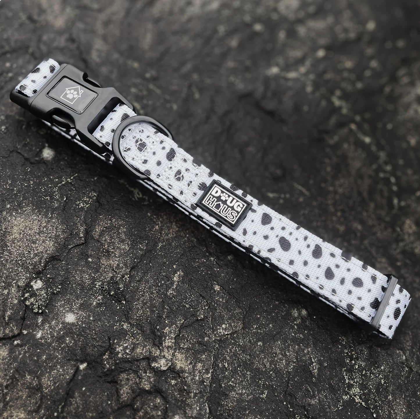 Neutrals Collar - White