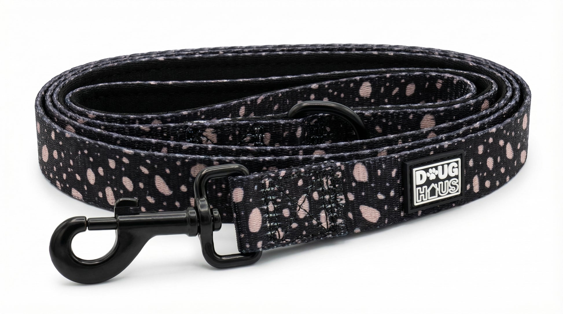 Minimalist dog lead in black and beige