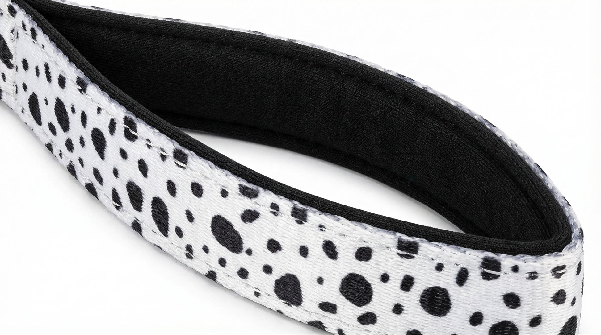 Comfortable adjustable dog lead for everyday walks